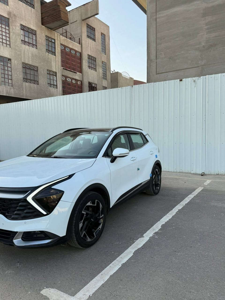 سبورتج 2023
خليجي 

ضمان خمس سنوات أو 100 الف 

 رقم اربيل  شرط تحويل 

••فول مواصفات •• ام الرادار 

بانوراما

بصمه تشغيل وابواب وصندوق

داخل بيجي 

كشنات كهربائية + تدفئة كشنات + تدفئة ستيرن

ليد امامي وخلفي

كامره خلفيه بلادي

شاشة الحجم الكبير

اشاير ترحيب بالابواب عندالاقتراب

اشاير بالمري

شفتات ستيرن رياضي

لايت زينون بلادي

صندوق كهرباء 

تشغيل عن بعد

تبريد قطعتين + منفصل + لمس

حساسات أمامي خلفي 

رادارات امامي وجانبي وخلفي

اوتو هولد توقف ذاتي 

تحديد مسار + قيادة ذاتية

نظام ايكو وسبورت ونورمال وسمار

سياره بيها باب السائق صبغ فقط 

وبيها مكانين بارد صغار 

 سعر السياره 215 وبيها مجال بسيط 

مكان السيارة بغداد

للاستفسار  ***********
