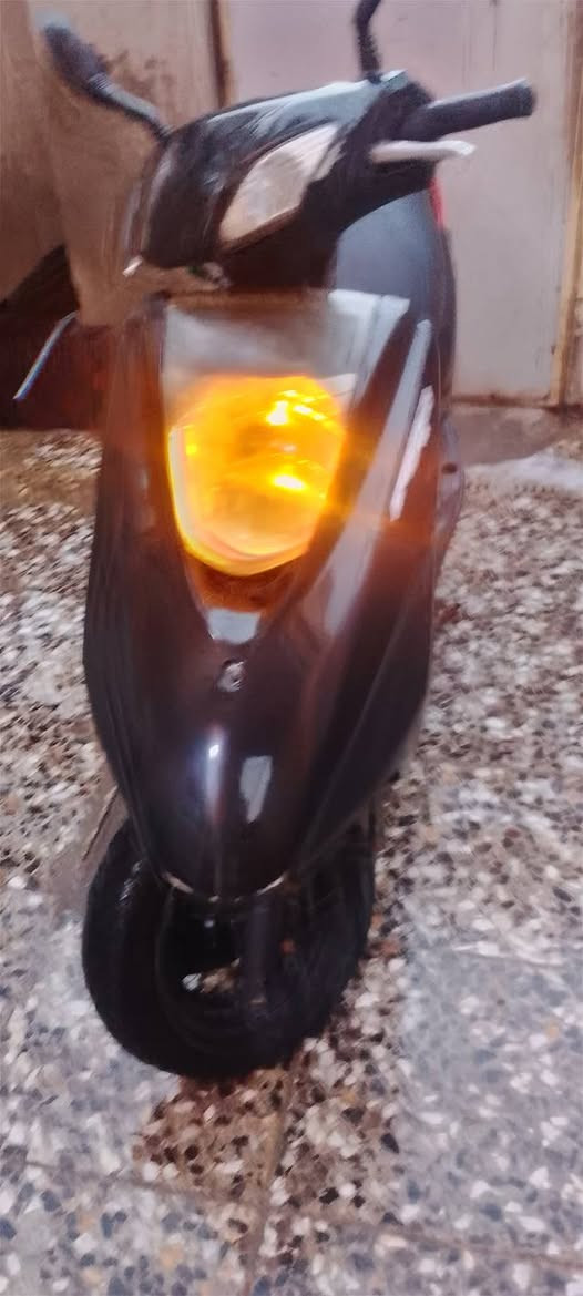 نوع: درجه بريز ياباني
🔹 الحالة: مستخدم لكن شغّال ممتاز
🔹 استهلاك بنزين قليل
🔹  نضيفه ناقصه سلف فقط
🔹 السعر : 500 – وبيه مجال لطبين
🔹 للاستفسار واتساب أو اتصال: (***********)
