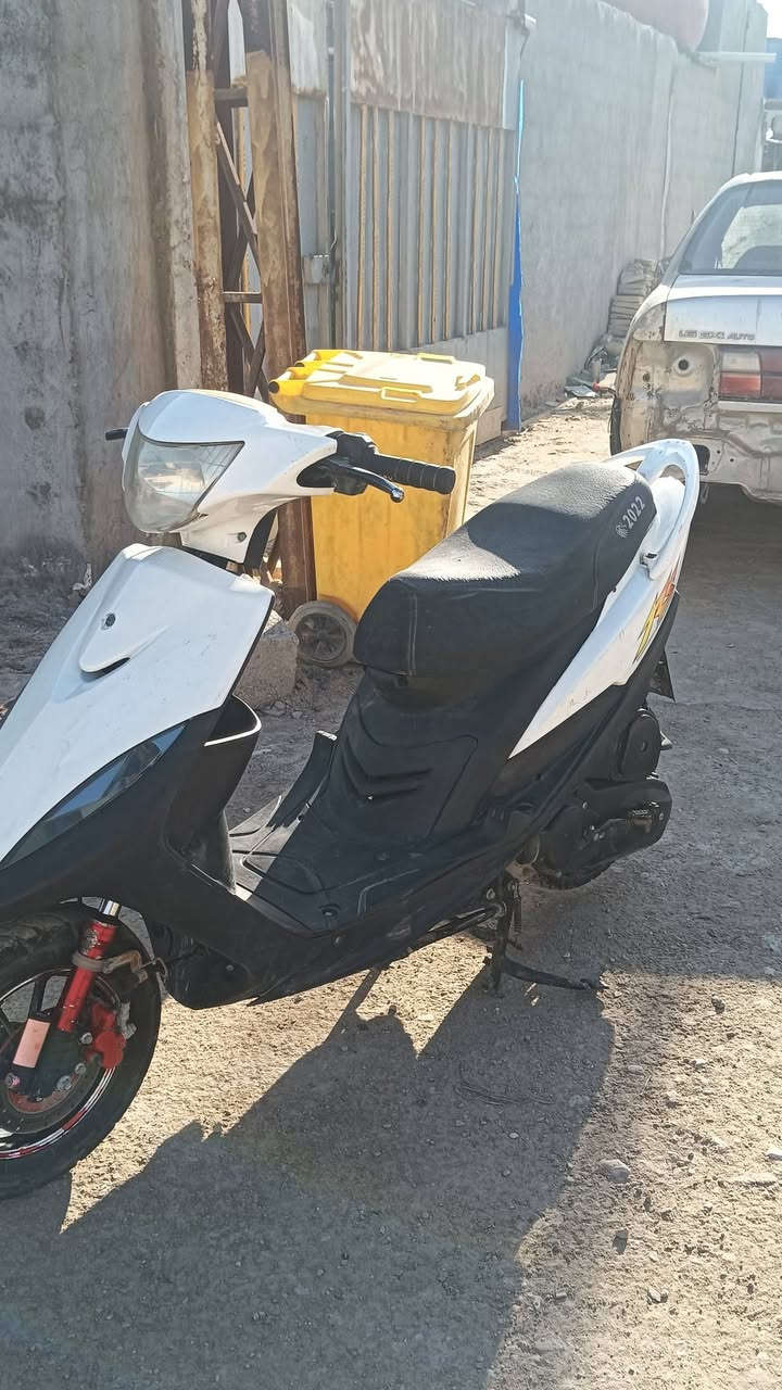 سلام عليكم دراجه للبيع ماكس عدله السعر 550 وبيها مجال مكان نجف الاستفسار 
***********
