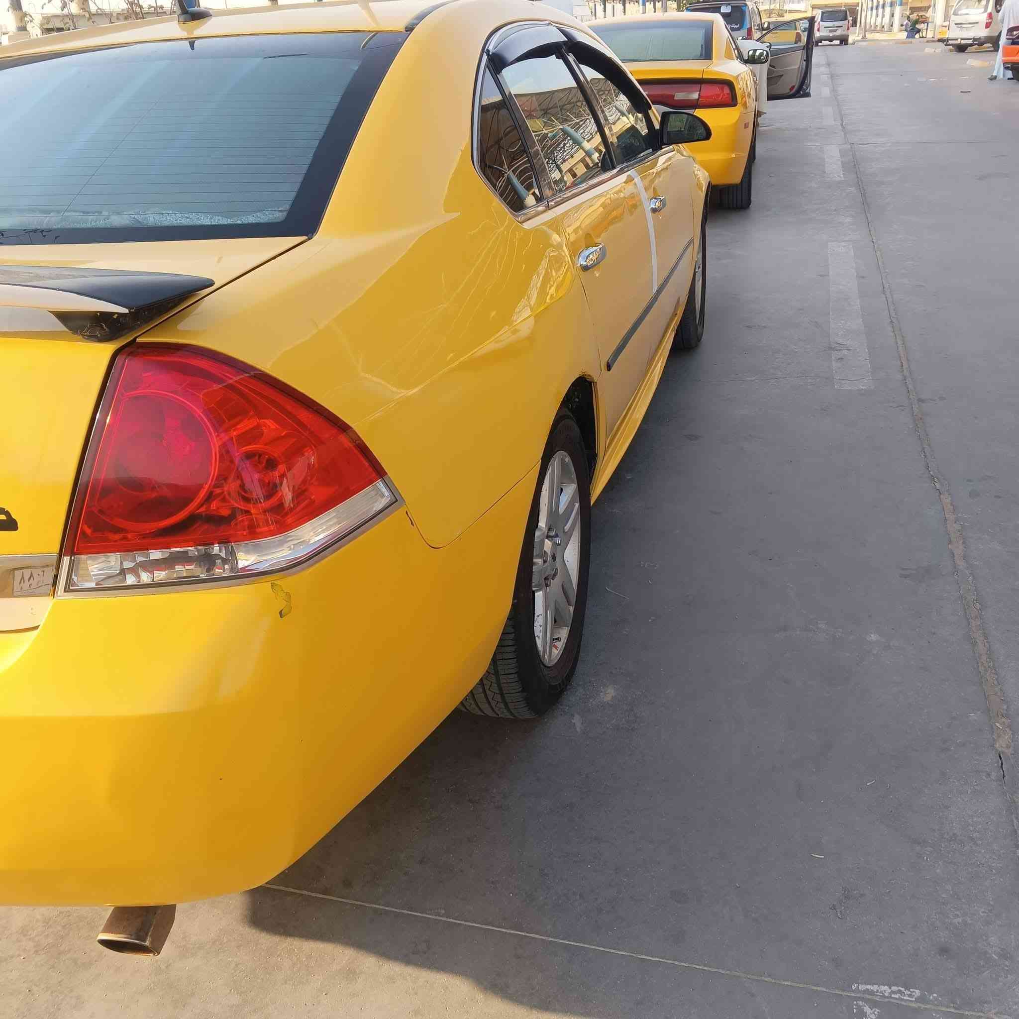 السلام عليكم امبالا للبيع موديل 11 مصفرة هيئة وغرامات ضربته جاملغ كير محرك شرط تبريد ثلج ظفيره وقاعده فيوزات توني شادهن حداديه جاهزه 💯  توني مكملة
باتري جديد منضومه لايت زنون تخم تاير جديد صار 10 أيام من شادهن كله بالشرط مشروع وطني تحويل ثاني يوم سنوية 2028
السعر 62 وبية مجال 
مكاني ناصرية مركز  ***********
