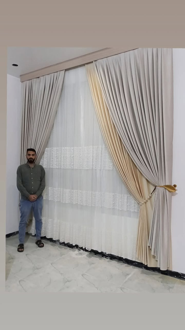 عرض العيد سعر المتر 10 الف فقط 
يشكل كلشي قماش وتول وبنل وكسسوارات وبنل 
الاستفسار ***********
