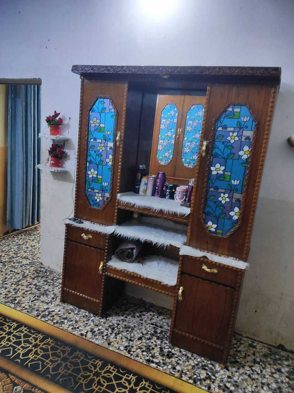 غرفه للبيع بدون جربايه فقط بس تاج موجود السعر 600وبيها مجال العنوان بغداد مدينة  الصدر الحميديه


**إذا كنت صاحب هذا الإعلان وتريد حذفه لأي سبب، رجاءا أرسل رسالة إلى الدعم الفني**