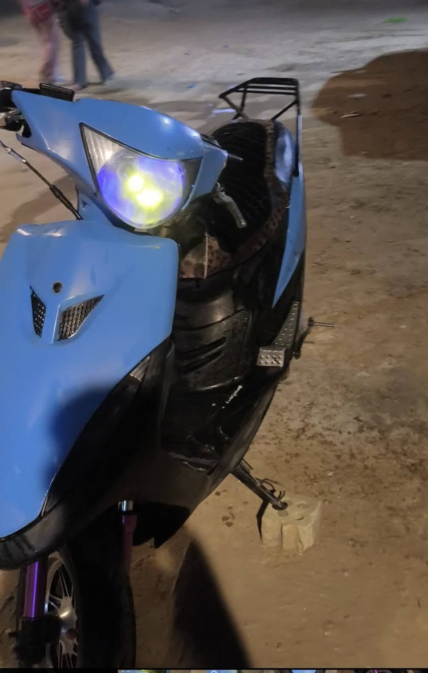 ماكس عدله
بوشه 55
بيه كلج رياضي خلفي و صدر رياضي امامي و خلفي 
وياله مشيف 
كفرات اربع ولفات 
للبيع السعر خاص و متواجد ع هذا الرقم ***********
