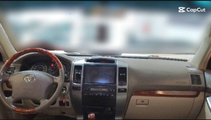 TOYOTA PRADO 2009 GX
سەیارەکە زۆر خاوێنە کوشین جلدە چوار تایەی نوێی لەسەرە شاشە گەورەیە فیتێمە خەلیجیە سفری شەریکەی جیهانە دوو بست سبوغی سەقفی فڕێی دایە دەرگای دواوە تەنیشت ڕەقەمەکەی سبوغە بێ ژۆرێ سەیارەکە بێ مەسروفە ماڵی دۆستە نرخیشی 158 وەرەقە و مەجال ژ.م: *********** أربيل, العراق
