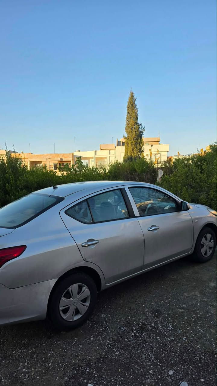 لاکشمیبای مۆدێل ٢٠١٨ 
دوو گێچ یەدە نیکل 
دوو پارچە و دۆسەک بێ ژۆرێ بێ ارباگ 
گێرو مەکینە تبرید تەقە و رەقە و هەممو شتی بەشەرت 
کرایتە غازيش دەرەجە یەکە لۆ تەلەباتی 
سەنەوی ٢٠٢٣ و هەززەی نوێیە  
سعر ٩١ مجال  ٥ وەرەقەو نیویش غرامەی لەسەرە 
0750 7150839
0750 7150839 أربيل, العراق
