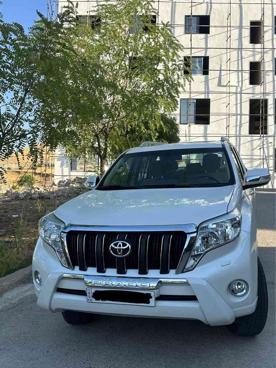 Toyota prado 2016 
مواسفات خليجى 
سلايت و دبل اكسلV4 
١٠٩ هه زار كم رؤيشتووه 
له سه ر وه زعى شريكه ماوه 
دوو بست چاملغى پشته وه ى په مپه بى ليدران 
گير و مكينه نه كرايته وه و ده نگى نيه 
رقم و سنوى تا ٢٠٢٨ نوئيه 
سعرى $٢٨٨ كه ميك مجال 
ئه گه ر مشترى په يوه ندى بكه 

                   ☎️ *********** أربيل, العراق
