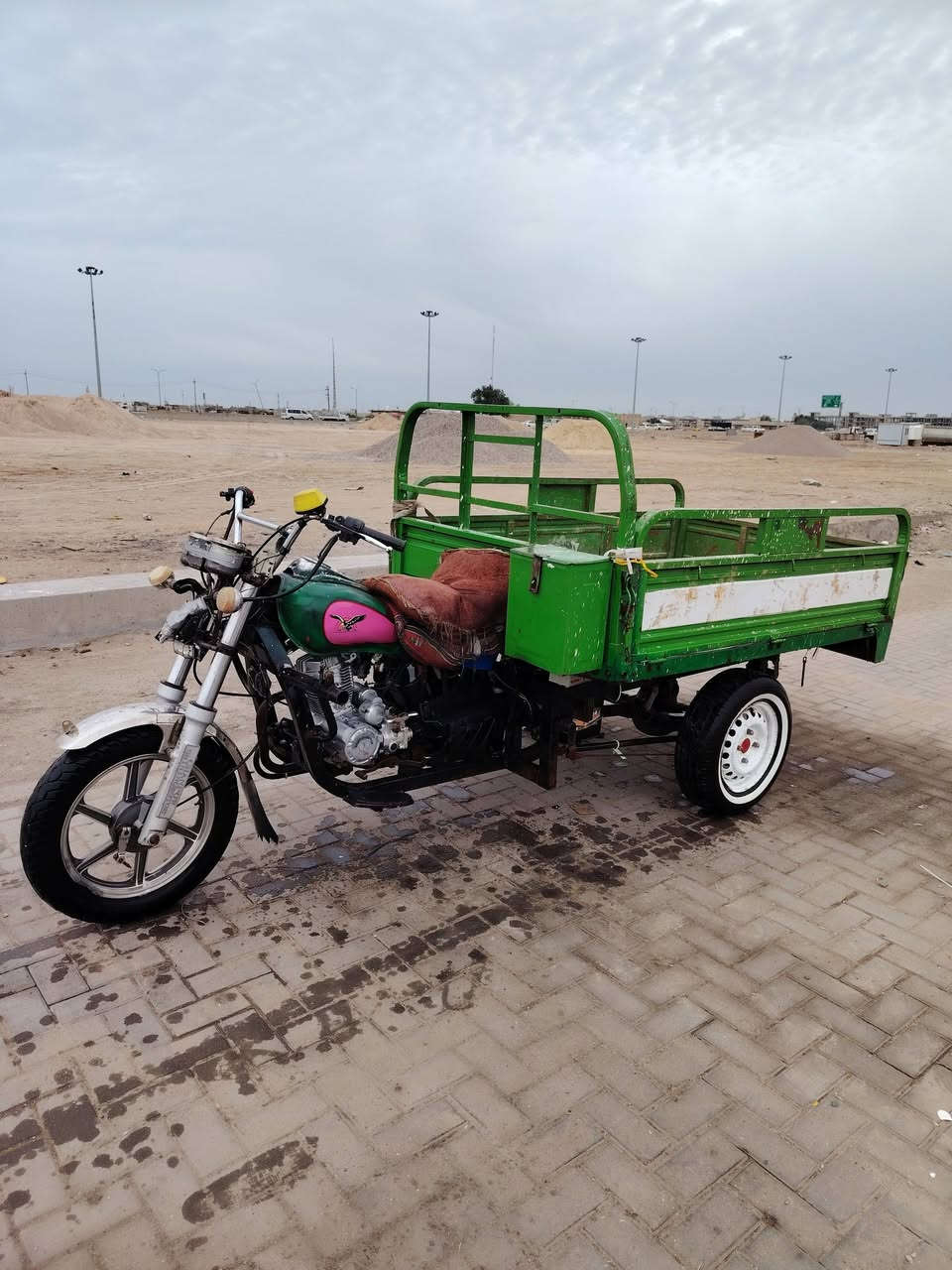 يا الله سلام عليكم كربلائيه موديل 22 ادوات مكفوله عشارين السعر مليون وبيها مجال قليل حك الجيه وأنه بخدمتكم رقم الهاتف *********** حيانيه دور الشرطه قرب المعارض مال سيارات كهربايات شغاله وجهازه
