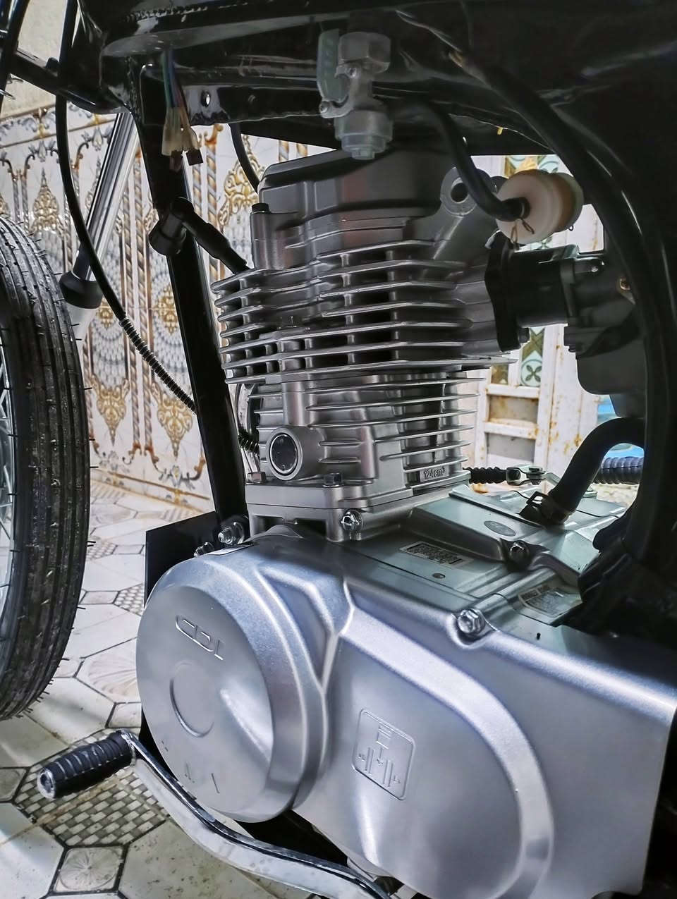 دراجه للبيع تعمير اقل الشهر بعدهي ع سحگ شاصي 26سكنر سعر 750
مكان رفاعي الشراي يتصل ***********
