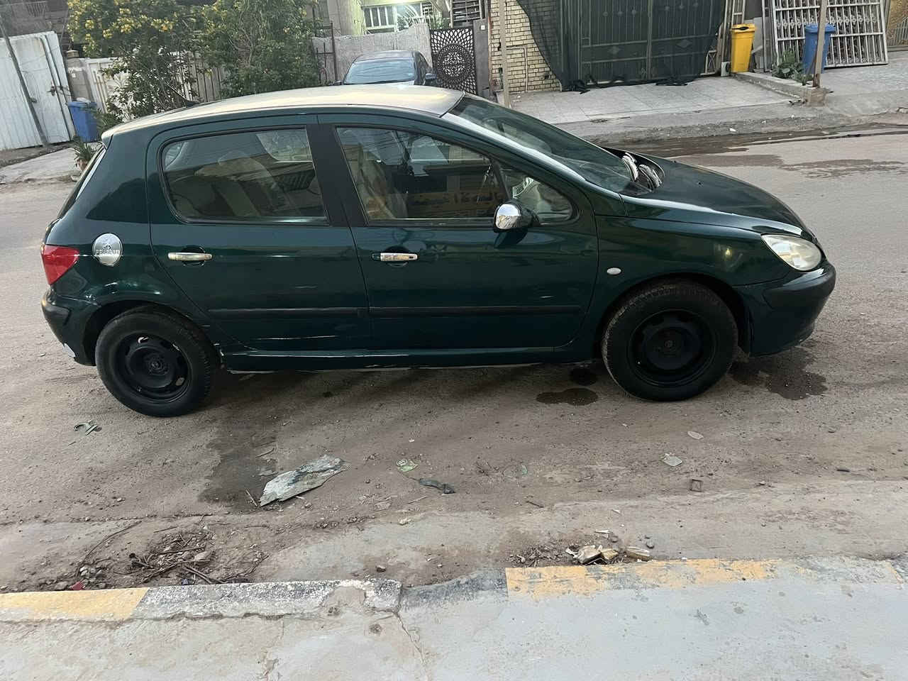 بيجو 307 موديل 2005 للبيع
تخم تاير جديد 
باتري جديد 
صدر امامي خلفي جديد 
نوزلات مجاول جديد 
كوبريسر جديد مؤسسة 
منضومه زنون جديده 
كهربئيات كلها بلاد 

سنويه جديده 
سياره بيها صبغ الجاملغات و الصندوك ابيعلك احزام 
سعرها 49 و بيها مجال حك الجيه 
للاستفسار ***********
