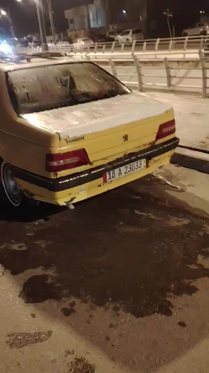 سلام عليكم بيجو 4005 للبيع
رقم انكليزي بابل سنويه لل 30 كير بي عطل مكينه جديده 
كشر شوفت عينك  مكاني حله شارع 80 تجي وشوف السيارة 
بيها عطل الكير ماينمر الكير ماينمر  اتصل وبيك خير وتدلل 
السعر 17 ورقه وبيها مجال  اذبلك مال كير ***********
