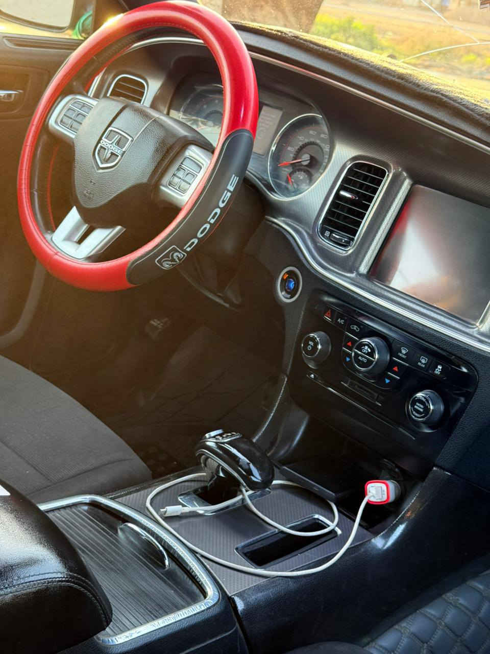 السلام عليكم
للبيع او مراوس ب اوباما /#السعر 130وبيها مجال بسيط
جارجر موديل2012 رقم بغداد باسمي 
قطعتين صبغ والباقي مكفول
1- مكينه 3600 جديده كير طيارة (ماوس) 
2- منظومة تبريد جديدة+منظومة بانزين جديدة
3- تخم تاير جدد قبل شهر شادهن +حداديه خلفية مبدله جديد 
4-منظومة زنون عالي ناصي + شاشة كبيرة كامره خلفيه 
5-تشغيل عن بعد
سيارة جاهزة استخدام شخصي اني مااشتغل بيها 
السعر 130وبيها مجال بسيط مكاني واسط الصويرة
***********
