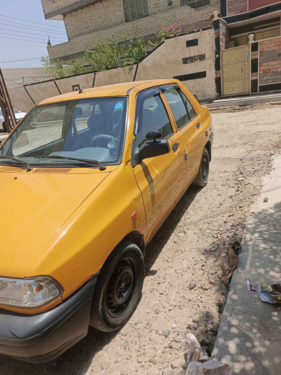 السلام عليكم
سايبا موديل 21 بأسمي تحويل مباشر سيارة هزة جديدة ورقم جديد ومصفره هيئة وغرامات
مكفوله بيهه بارد بحافة البنيد وطخات بسيطه 
كير مكينه مكفول تبريد تدفئة كهربائيات كلهه شغاله وخير من من الله سعرها 53 وبيهه مجال قليل مكاني بغداد الشعب 
للاستفسار اتصل ***********
