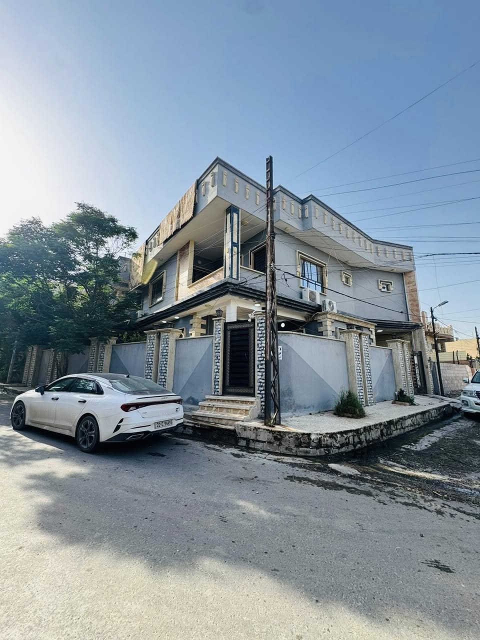 #عروض_مكتب_دعاء_الخير_للعقارات 🏡
للبيع بيت 

بحي الحدباء ركن

مساحة 286 متر 

طابقين 6ست غرف نوم وبيتونه

هول وستقبال 

صحيات بطابقين 

سند ملك صرف شرط التحويل 

للاستفسار  مراجعة المكتب او الاتصال 

***********

***********

***********
