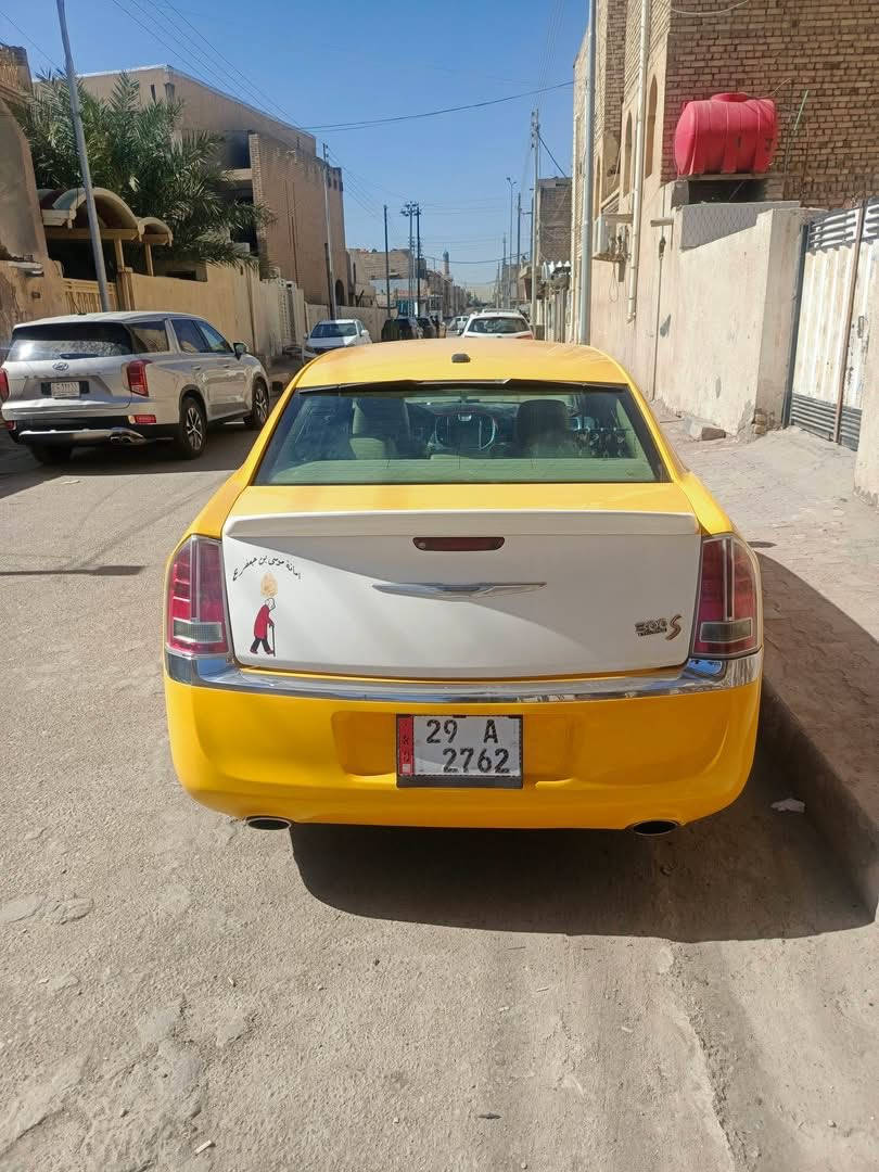 سيارة اوبامه لبيع 2012مكفوله سعر 75 وبيها مجال‭0771 089 4033‬
