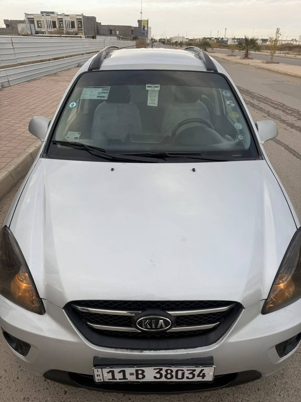 يالله السلام عليكم ***********  كيا رندو موديل ٢٠٠٨ وارد أمريكي حادث جاملغ امامي محرك ٤ سلندر ٢٤٠٠ رقم بغداد دولي تحويل مباشر سيارة حلوة وجاهزة كير محرك تبريد تدفئة حدادية التفاصيل بالسونار داخل الصور شاشة كامرة كشنات تدفئة وتبريد تحكم ستيرن جهتين قطعتين تبريد السعر  ٩٥   وبيها مجال جدآ بسيط بيع نقد او مراوس حسب القناعة *********** رجاءً الشراي يتصل مايعجبك المنشور تكدر تعبره وتعليقك يعكس أخلاقك مكاني الأنبار الرمادي
