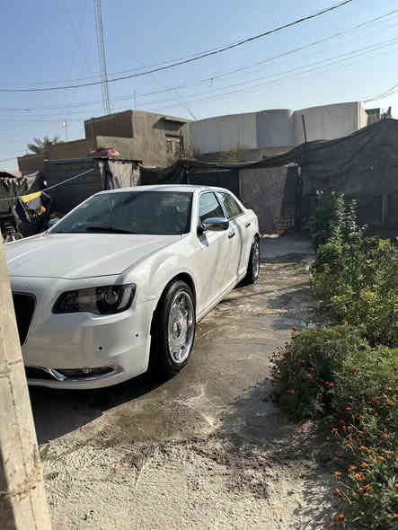 السلام عليكم اوباما مديل 16 مكينه كير حداديه تبريد جاهزه

ويل السياره مايباخ 

عليها جوبلسات اصليه 

حادث السياره بجم تبديل لغتدين بعين للاعتبار السياره حلوه ومال جناي تعمير كله جديد صفاحه حلوه نصبتها حلوه السعر 160 وبيها مجال الاستفسار الاتصال على الرقم ‭0782 939 9436‬
