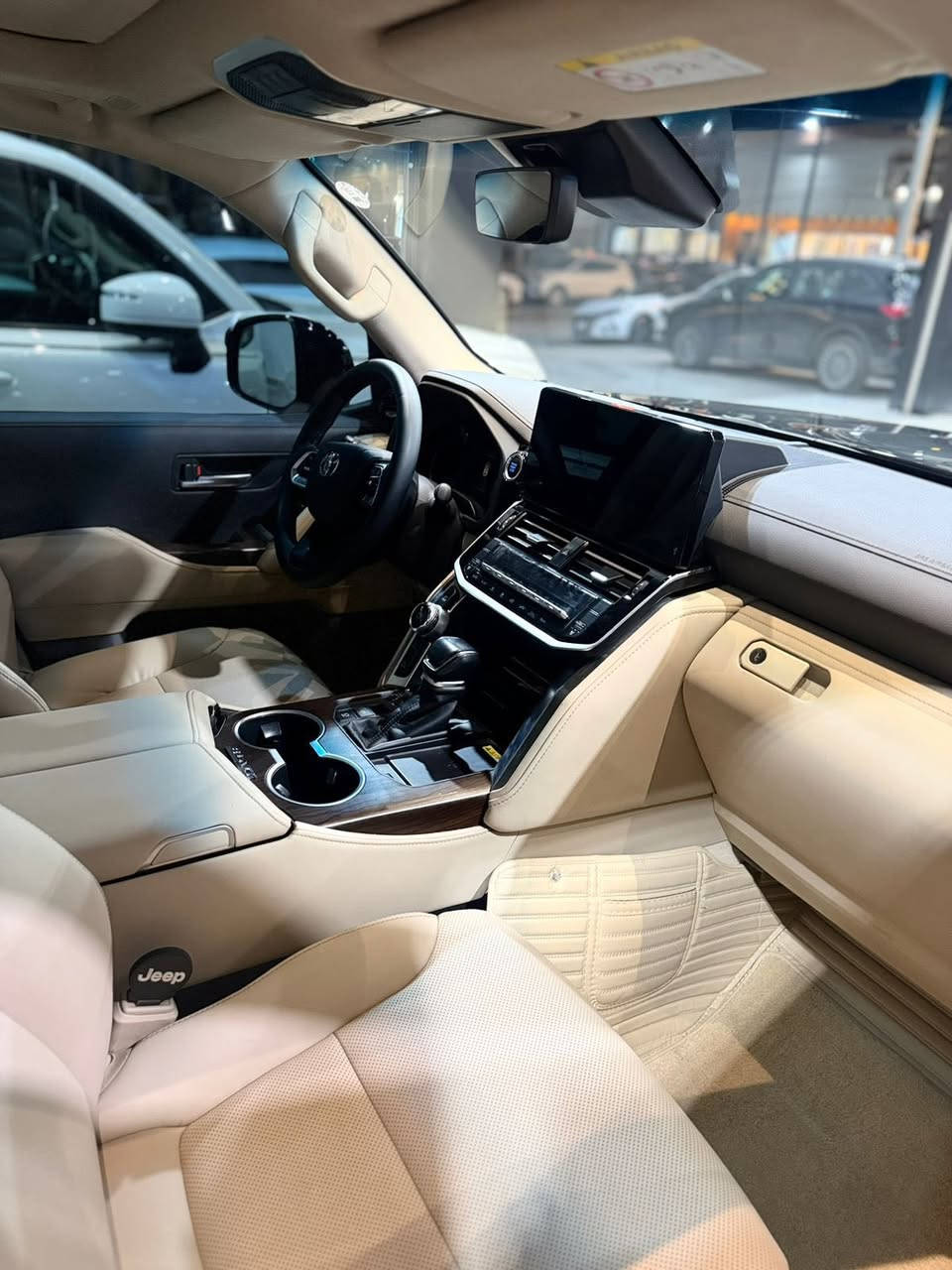 السلام عليكم لاندكروز ٢٠٢٤ بلاك ادشن فول مواصفات ١/١ لمتدد بلاد ٣ شاشات تطبيق اصلي كشنين كهرباء كشنات تبريد باب خلفي كهرباء سيارة جديد بمعنى كلمه سيارة جديدة ومكفولة من كلشي شخط مابيها ماشية٥٠ الف كيلو متر كتاب تضليل بل سنويه هسه مسوي سيارة جاهزه من كلشي مكان سيارة اربيل السعر٧١٠ بيه مجال لشراي ***********
