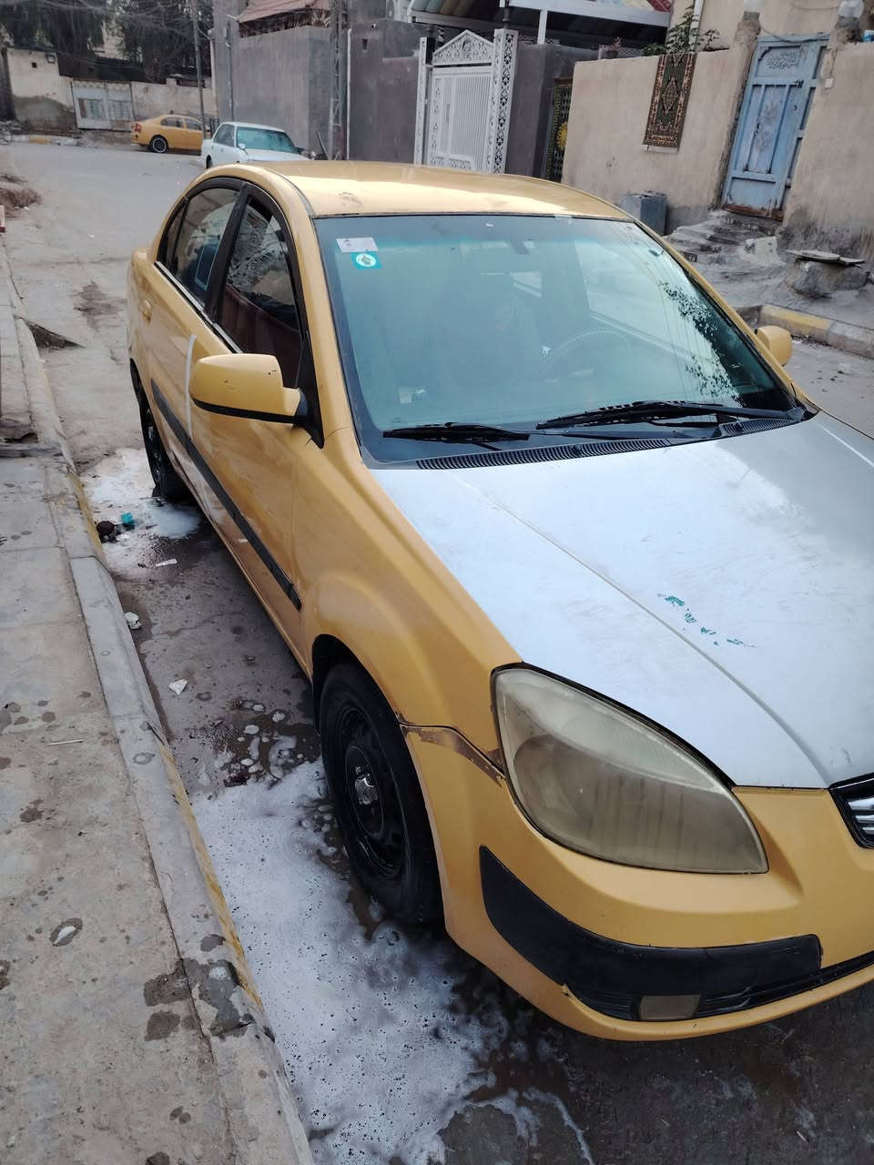 كيا ريو موديل 2007 رقم بصره انكليزي بسمي مصفره هيئه وغرامات سنويه لل 2030 مكينه 1600 كير اوتماتيك وارد أمريكي جاملغ وبنيد بدون دواخل مكفوله من الكص والعيب الشرعي السعر 68 وبيها مجال قليل مكاني الناصريه مركز رقم الموبايل *********** اتصال فقط
