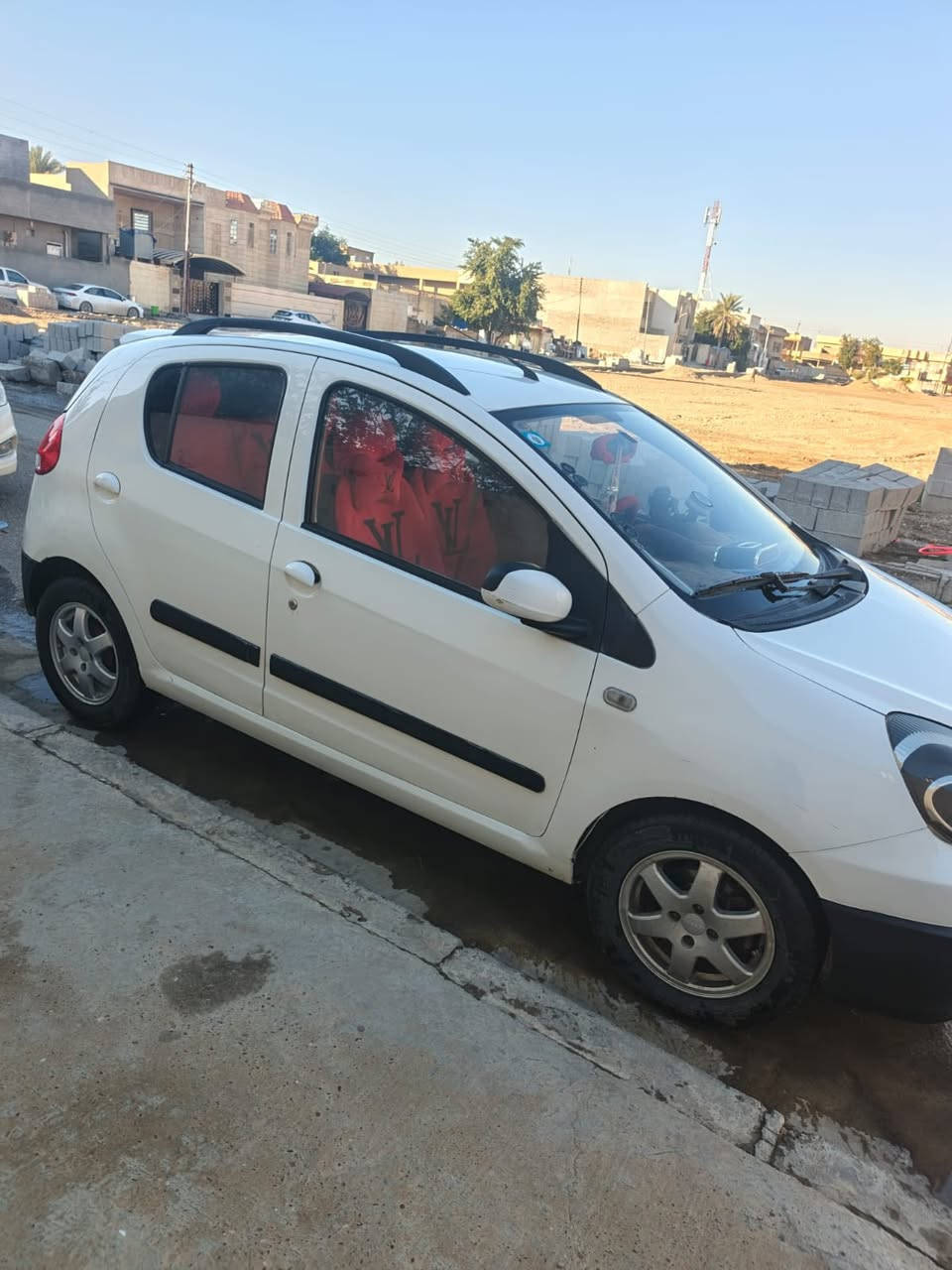 السلام عليكم
جيلي بانده ٢٠١٣
محرك بلادي كير ياباني صدر تخم تاير كله جديد
رقم جديد هزه جديده شرط التحويل والغرامات 

مكلف بالنشر خابر صاحب السياره لاطب خاص مكلففف 

***********
