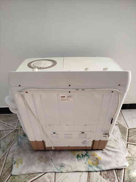 للبيع غساله حجم وصط جاهزه غسل وتنشيف موطوراته ابلاديه 
سعر 85 مكاني كربلاء حي العامل *********** واتساب وماسنجر موجود ***********
