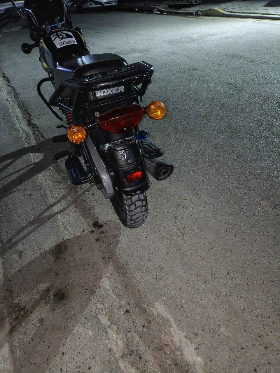 سلام عليكم بوكسر موديل 22دراجه كلش نضيفه وحلا من الصور مكينه مامفتوحه ابد لا نضوح لا تبخير اوراق اصوليات 7 يعني بوجهك تروح ترقم وترقيم مفتوح دراجه ناعمه كلش مكاني بغداد الحسينية عارضها مليون 250 وبيها مجال رقمي ‏‪***********‬‏
