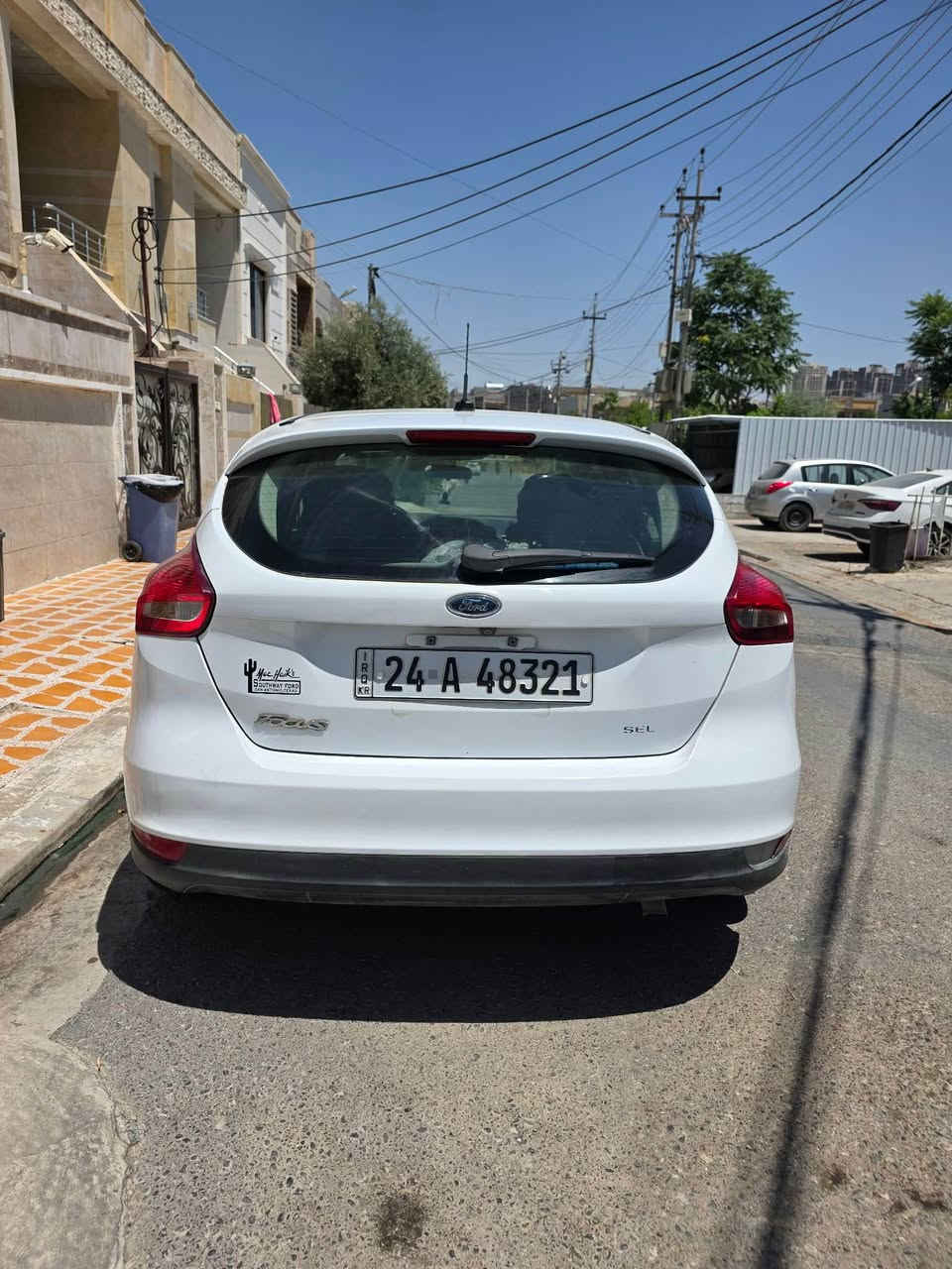 فۆرد فۆکس ٢٠١٧ بە کلین داخل بوە 
لێرە دوو پارچەی بویتە سبوخ 
بێ ژورێ بێ ئێرباک 
بەناوی خۆمانە 
سەنەوی و شتی هەمو نوێیە 
گێر و مەکینەی بەشەرتە  
نەرمە تەزرەیەکی هەیە بەچاو دیارنیە 
مواسەفات ئێس ئی ئێڵە 
Sel
مەسرەفی تێدانیە
لە هەولێرم 
0️⃣7️⃣5️⃣0️⃣1️⃣2️⃣7️⃣5️⃣1️⃣5️⃣1️⃣
***********
٩٠ و مەجال أربيل, العراق
