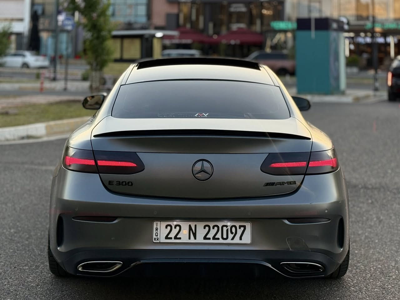 السلام عليكم . ماشاء الله
Mercedes E Class AMG Coup
موديل: 2018 عدد المسافات: 60 الف
نظام دفع خلفي (تو ويل)
السيارة وكالة الماني ضمان دولي كفالة كلين حتى الدعاميات 

مغلفة كامل افلام حماية PPF داخل وخارج ضمان اللايتات الامامي والخلفي مغلف كامل حماية داخلة سيرفس كامل دهن وفلاتر كلها وكالة (صفر مسج) حدادية كلها بشرط بدون مصرف ملاحظة بيها مكان مسحوب PDR متبين فقط بالسونار كير مكينة كهربائيات كفالة بلادي بشرط✅

السيارة جديدة بمعنى الكلمة متصرف عليها دينار ماشاء الله نظرتها ونصبتها بالشارع تخبل والسيارة صاروخ 🔥

المواصفــات AMG 1/1
. شاشة كبيرة S متصلة كيجات الكتروني
. بانورامــا على طول السيارة سقف اسود
. لايت مالتي ميديا داينمك + مالتي بيم ترحيب
. فجوج بلادي AMG احمر
. ستيرن بلادي AMG حرف D
. دعاميات و دوسات بلادي AMG
. سستم كزوز صوت خفيف
. رادارات امامية وجانبية وخلفي 360 درجة
. حساسات 360 درجة مع تنبيه الازدحامات والطرق
. رادار التعرف على اشارات المرور (السرعة المطلوبة)
. اوتو ستوب امامي خلفي وجانبي
. كشنات هيتر H-R
. كشن السايق اوتو لوضعية القيادة
. لايت اضائة تتغير حسب رؤية الشارع
. سماعات نظام صوت برايمسستر
. اوتو بارك علامة بالشاشة
. حزام امان كهربائي اوتو ( اللون احمر)
. شاحن وايرلس + شاحن بصمة السيارة
. دوسات ختم شعار مرسيدس
. نظام الاطفاء الذاتي عند التوقف 
. مري قلاب اوتو عند الرجوع للخلف
. بريك بصمة (هاند بريك بصمة)
. اناره داخلية متعددة 64 لون
.  قراءة خطوط - وتحديد مسار
. انظمة القيادة
. individual - Eco - Comfort - Sport - Sport+ Plus
. 3 Mode :- Sport - Classic - Progressive 
بعد اكو مواصفات هواية ماتنذكر

السعر 278$ 💵 وماكو بهيج مواصفات وموديل وكلين وكالة بهذا السعر 

هزة وفحص وسنوية كلها جديد لحد 2032 تنتهي
بأسمي تحويل مباشر المكان اربيل للاستفسار: ***********
