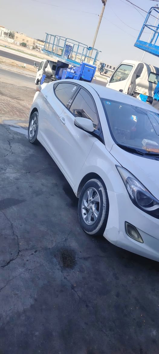 سلام عليكم النترا للبيع 2012  خليجي مكينه 1800 مكفوله من التبديل والصبغ بسمي الاتصال ***********
