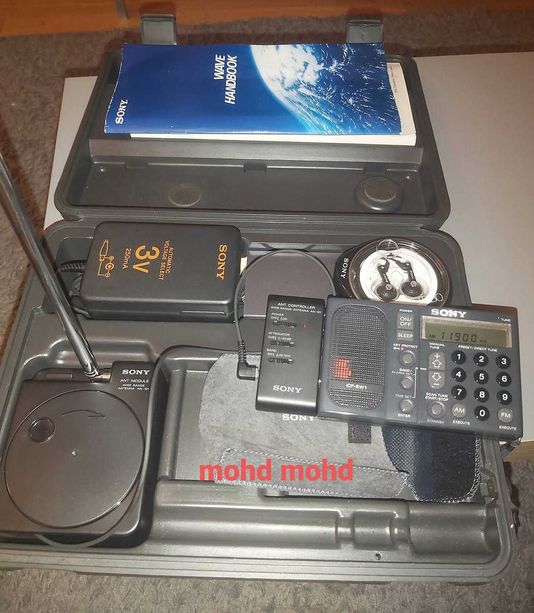 SONY ICF-SW1
السعر 300 الف 
#الجميع


**إذا كنت صاحب هذا الإعلان وتريد حذفه لأي سبب، رجاءا أرسل رسالة إلى الدعم الفني**