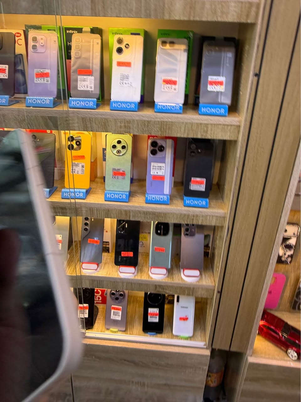One plus 15

ذاكره 512

نسخه عالمية

ملحقات شاحن فقط

السعر 1075,000/اسعار ثابتة

الملك سنتر/السيدية

*********** بغداد, العراق
