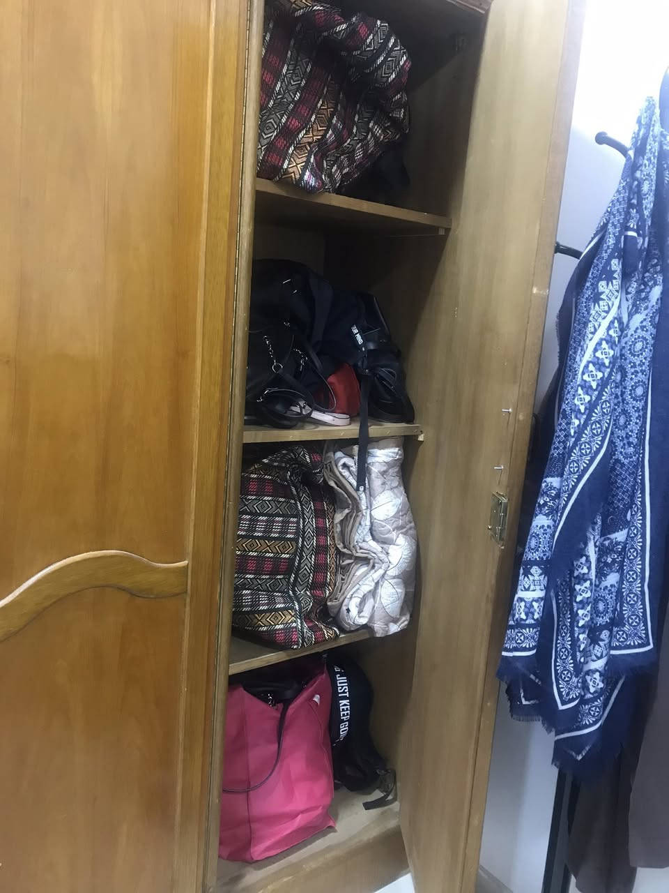 كنتور ثلاث ابواب ٢٥٠ الف بغدادزيونة


**إذا كنت صاحب هذا الإعلان وتريد حذفه لأي سبب، رجاءا أرسل رسالة إلى الدعم الفني**