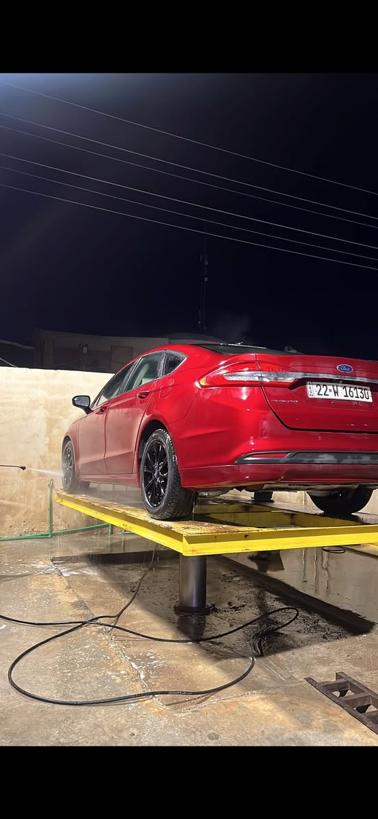 السلام عليكم

Se فورد فيوجن 2017 ماشية 130 الف كيلو محرک 1500 توربو

فتحة سقف -

شاشة كبيرة -

بصمة تشغيل

تحديد سرعة -

كاميرا -

حساسات -

كير ماوس -

تبريد خلفي -

ضرر السيارة جاملغ سكن و شويه بالباب فقط بدون ایرباک وبدون دواخل وبدون بجم بشرط صور الحادث بالمنشور موجودة

سيارة نظيفة جدا بشرط الكير والمحرك شركة تبريد ثلج .

*********** 📞
