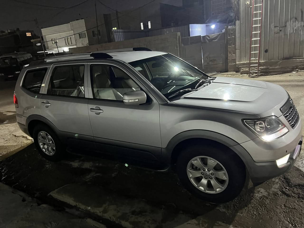 سلام عليكم كيه مهافي موديل 2016 سياره جديده جديده مال بيت ماشيه 177 تخم تاير تبريد مكينه ربع ماذب عليهه بكاني بغداد بل امين والسعر 170  وهذا رقمي ***********
