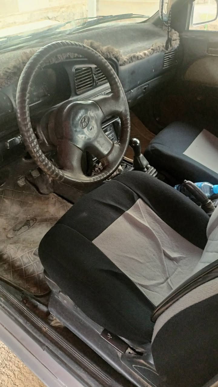 السلام عليكم هونداي النترا موديل 93 تبريد وتتدفه سنويه الى سنه 2030 كابون بيه بدون ضرر السعر 26 بيه مجال الاتصال ***********بي واتساب
