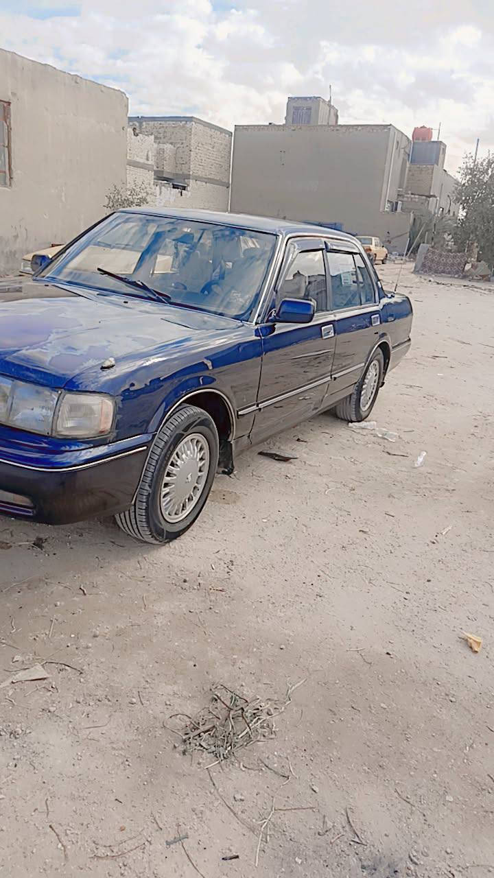 ارنب طويل للبيع نيلي مكفوله كص نغل ضربه والعيب الشرعي صبغ سنوية ال30 تحويل ثاني يوم شرط 
مكينه وكير حداديه جديد كرهبايهات تخم تاير تبريد كله تمام 
السياره احلا من الصوره  ***********
السعر 78 وبي مجال
