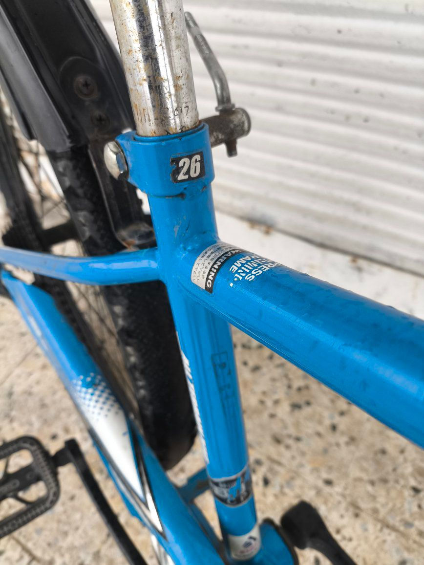 السلام عليكم 
للبيع/ DRIDE حجم 26 وضع شررركة للاخير برغي مامبدل بي سعرو 80 ومجالو بسيط الشراي يراسلني او يتصل 
***********
*********** مكاني موصل قادسيه الثانيه
