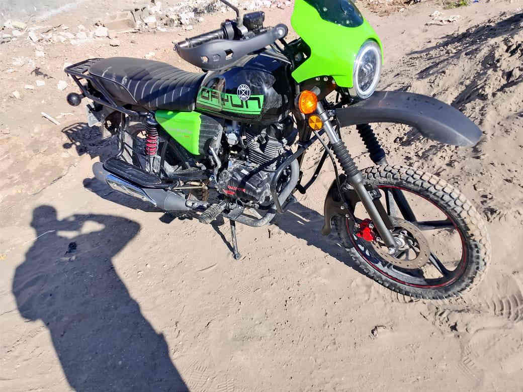 براجه بوكسر رقم وسنويه كفاله عامه جديده ماماشيه قليل السعر 2300وبيه مجاال بسيط مكاني بابل محاويل ***********
