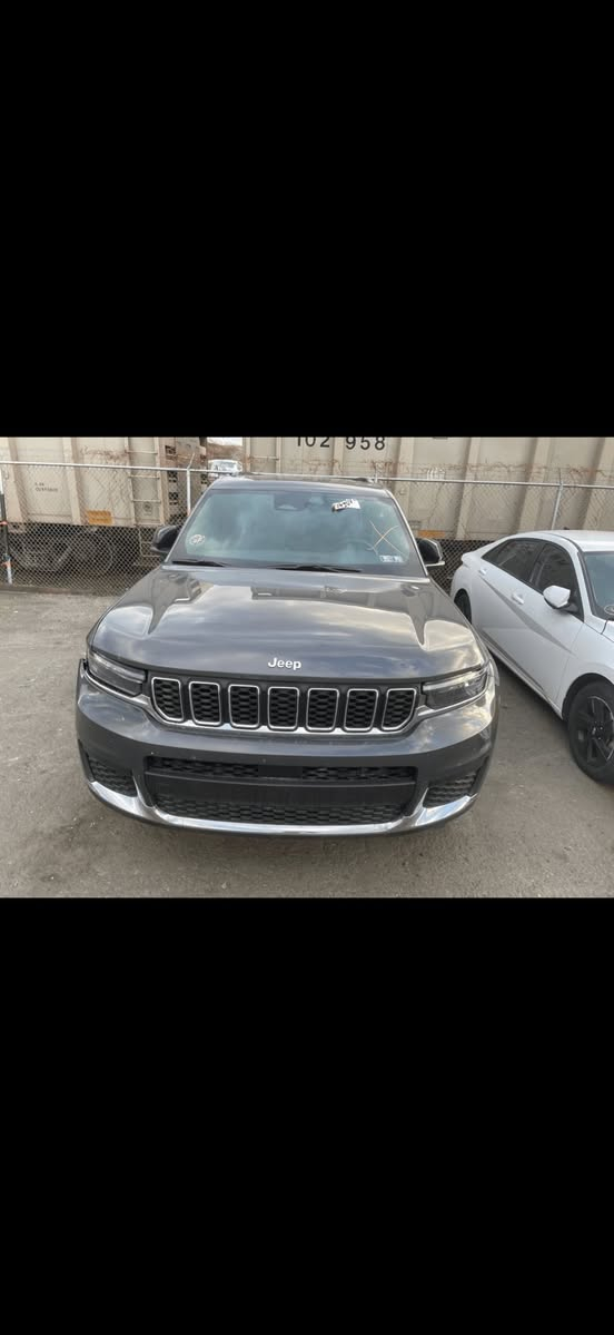 جيب كراند شيروكي 2025 فئه لاريدو
واصل ميناء مدة الوصول 20 يوم

السعر 250 بيه مجال 

***********
***********
