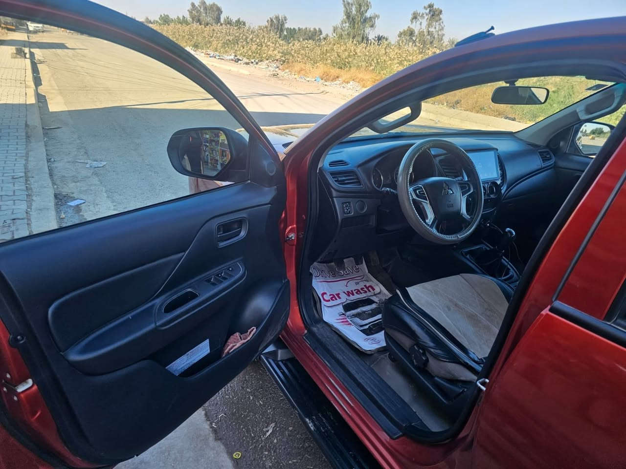 سلام عليكم
مسيوبيشي L200 كاز فور ويل عالي 
كير عادي 
موديل2023 
رقم بغداد 
السياره مكفوله من الصبغ والتبديل 
مكانهه كربلاء 
*********** 
سعرهه 200 وبيهه مجال
