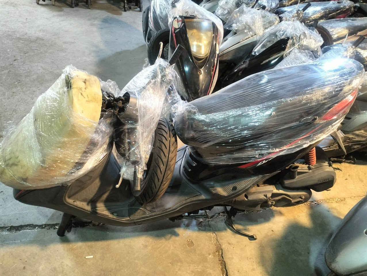 سلام عليكم..... بريز رمبه والصوره واضحه الكم  قبل لاتنشد الدراجه جديده رايدهه ب(مليون) وبيه مجال بسيط لان كلش جديده التواصل وتساب ***********......

