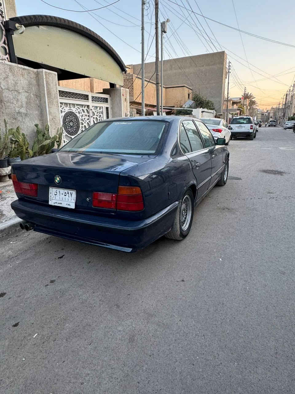 بي ام دبليو
525i وارد يابان
السياره جاهزه من كلشي
مكان السياره بغداد
***********
