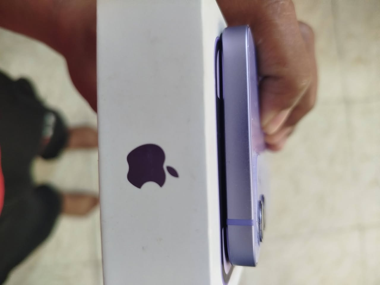 سلام عليكم ايفون 12بطاريتة 76كارتونة اصلية وكيبل شاحن اصلي ذ128...
وساعه ابل saجيل ثاني .جديدة بطارية 100.كامل غراضها ..
مع ضمان للكل .
واتساب ***********
