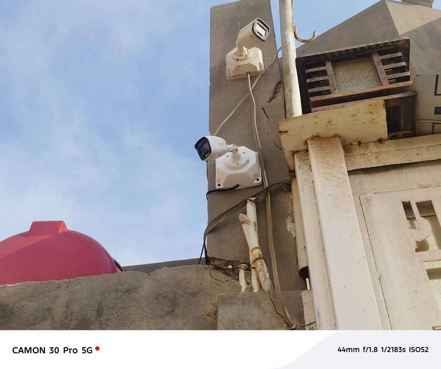 🔥 شغل جديد من غيم تك

تم نصب منظومة كاميرات مراقبة متكاملة في النجف ✔️
📷 تغطية كاملة للموقع
📱 مشاهدة مباشرة من الهاتف
🔒 أمان عالي وجودة ممتازة

👷‍♂️ تنفيذ فريق محترف
📍 كشف موقع مجاني داخل النجف
💰 أسعار مناسبة للجميع

📞 راسلنا واتساب: ***********
