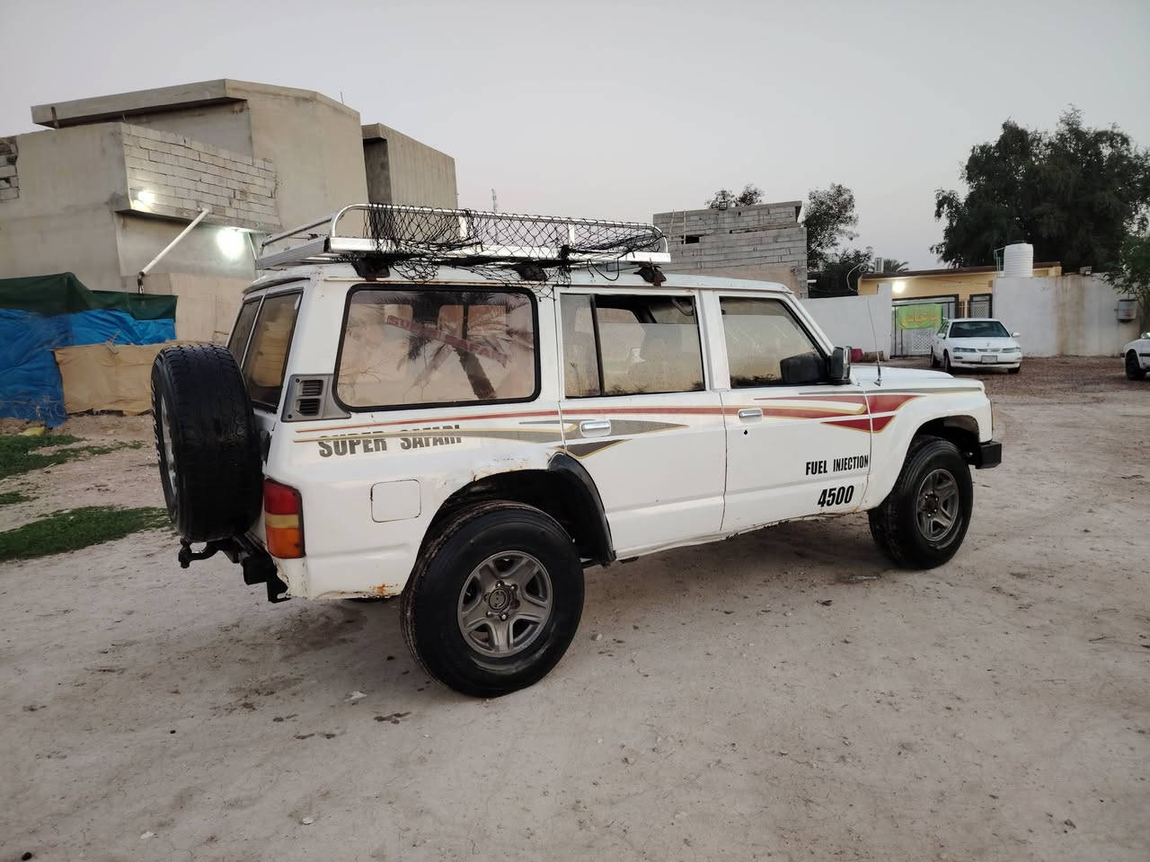 نيسان بترول موديل 90 تحويل مباشر سنوية نافذة مشروع وطني محرك 4500 كابريتر كير عادي كير محرك نضيف تخم تاير سيارة حلوة وناعمه صدر امامي خلفي جديد موجودة مندلي سعرها 45 ورقة تفاصيل أكثر ع رقم ***********
