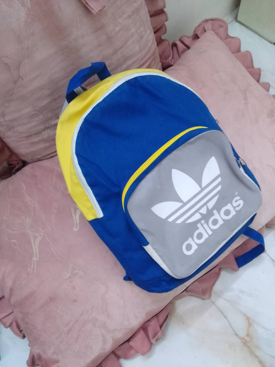 السلام عليكم جنط بالة كندي


**إذا كنت صاحب هذا الإعلان وتريد حذفه لأي سبب، رجاءا أرسل رسالة إلى الدعم الفني**