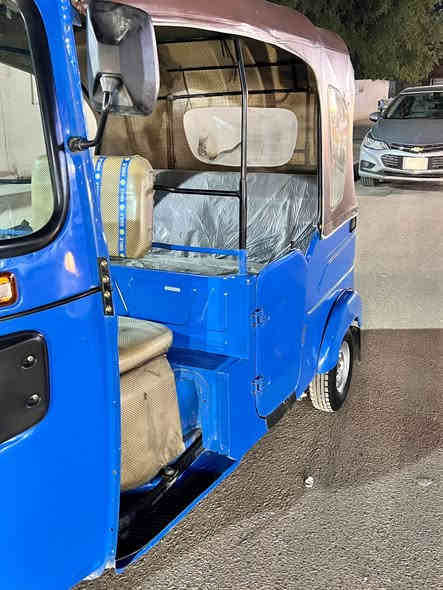 تكتك 2022 منزلها بيدي شركه على ايدي رقم وسنويه تحويل ثاني يوم 
بيها حار بل صفحه ورصعات زغار بل لغد ولباقي كفاله كير محرك كفاله مال زيرو السعر 8500 عنواني بغداد ابو الدشير ***********
