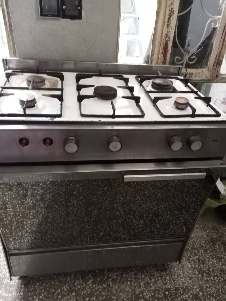 طباخ عشتار باب أول كله شغال ب70 النجف, العراق


**إذا كنت صاحب هذا الإعلان وتريد حذفه لأي سبب، رجاءا أرسل رسالة إلى الدعم الفني**