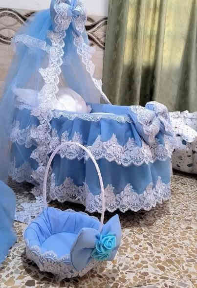 اشتغل حسب طلب الزبون يوجد توصيل بغداد ومحافظات للحجز تواصل ***********
