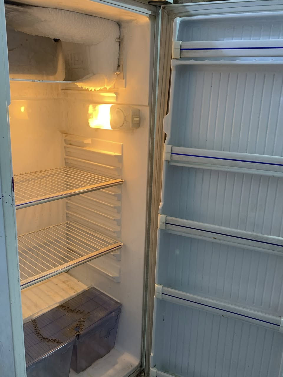 ثلاجة اقتصادية للبيع سعر100الف ، تواصل خاص للشراء


**إذا كنت صاحب هذا الإعلان وتريد حذفه لأي سبب، رجاءا أرسل رسالة إلى الدعم الفني**