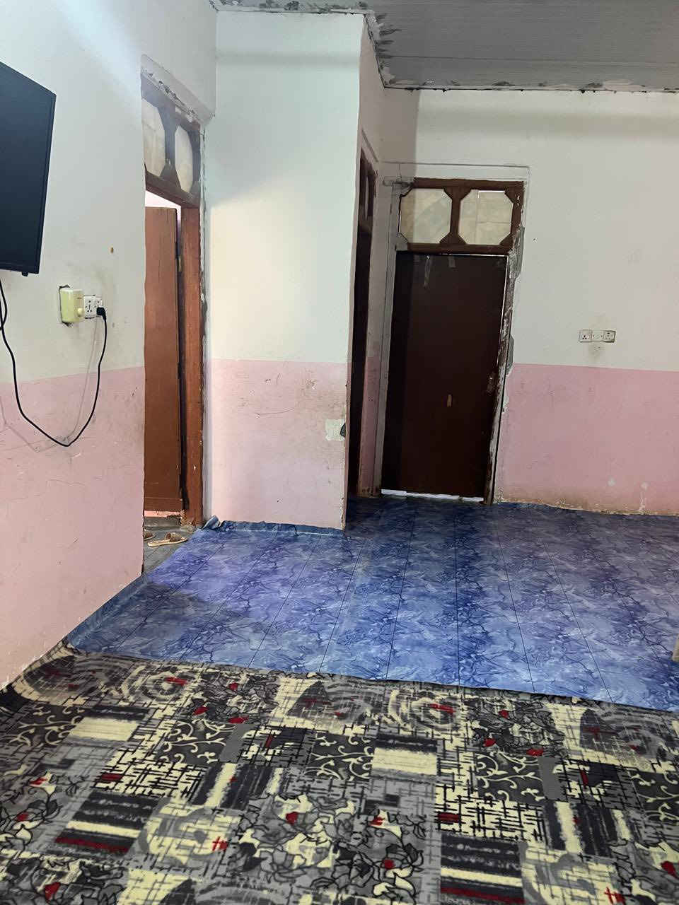 سلام عليكم بيت البيع بحي الشرطه
بشارع الثاني البيت مسحاته 350 م ركن  
الاستفسار *********** /. ***********
